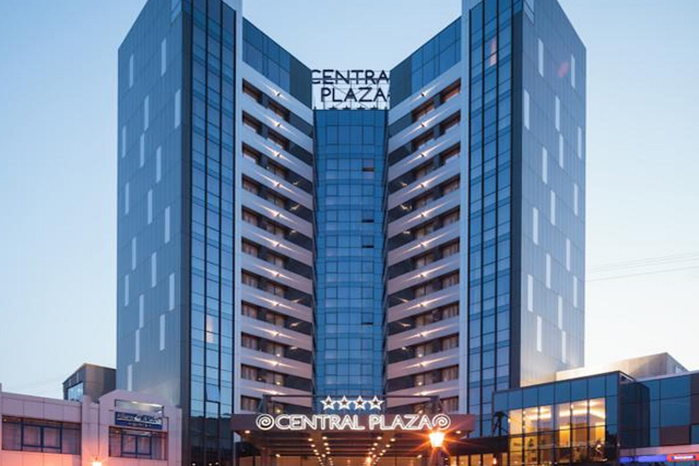 Central Plaza Hotel Piatra Neamţ Exterior foto